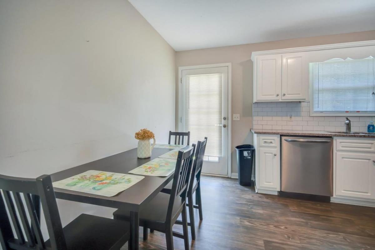 Cozy And Contemporary Villa 1 Mile From Gsu Statesboro Extérieur photo
